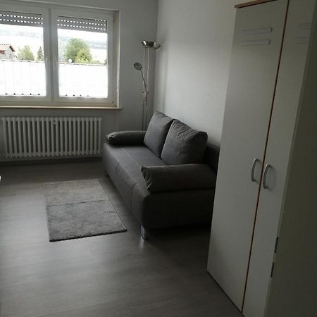 Ruhige Ferienwohnung Am Waldrand. Wildflecken Exterior foto